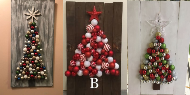 arvore de natal feita com bolas e madeira