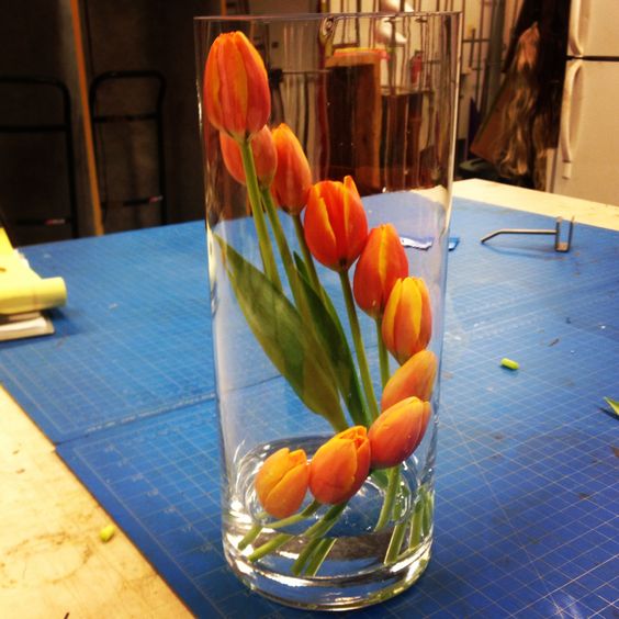 centros de mesa com tulipas 6