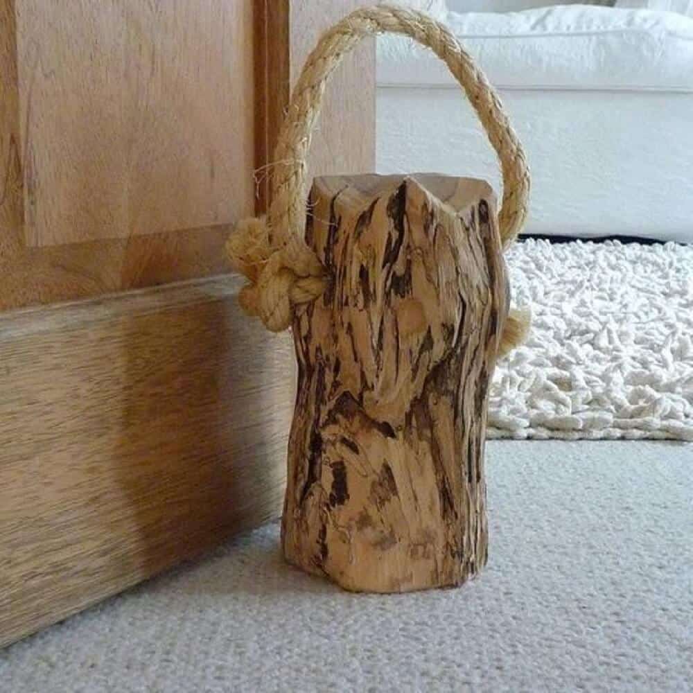peso porta croche madeira